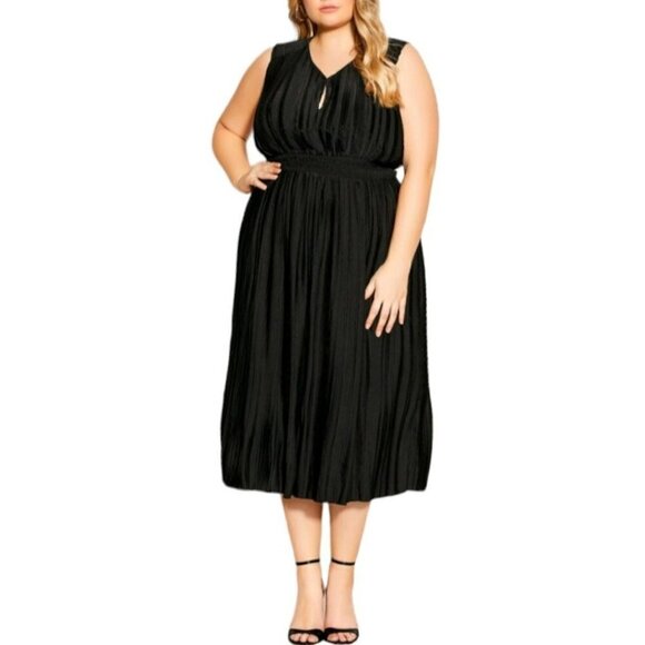 Women's Plus Size Perfect Pleat Dress | CITY CHIC | 22 - Picture 1 of 14